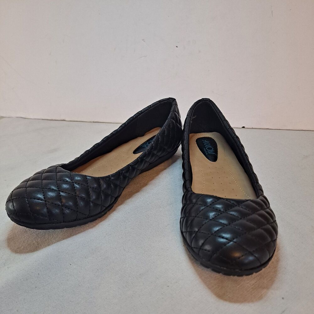 Axxiom Kota Quilted Ballet Flats Women's Size 8M Black Faux Leather